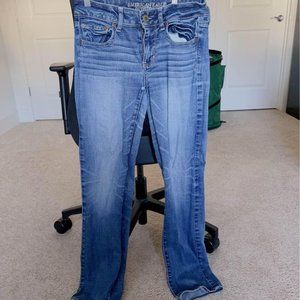 Women American Eagle Outfit Pant Denim Jeans Trousers Size 4 Blue has worn out s